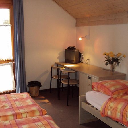 Auberge Restaurant Couronne Beurnevesin ภายนอก รูปภาพ